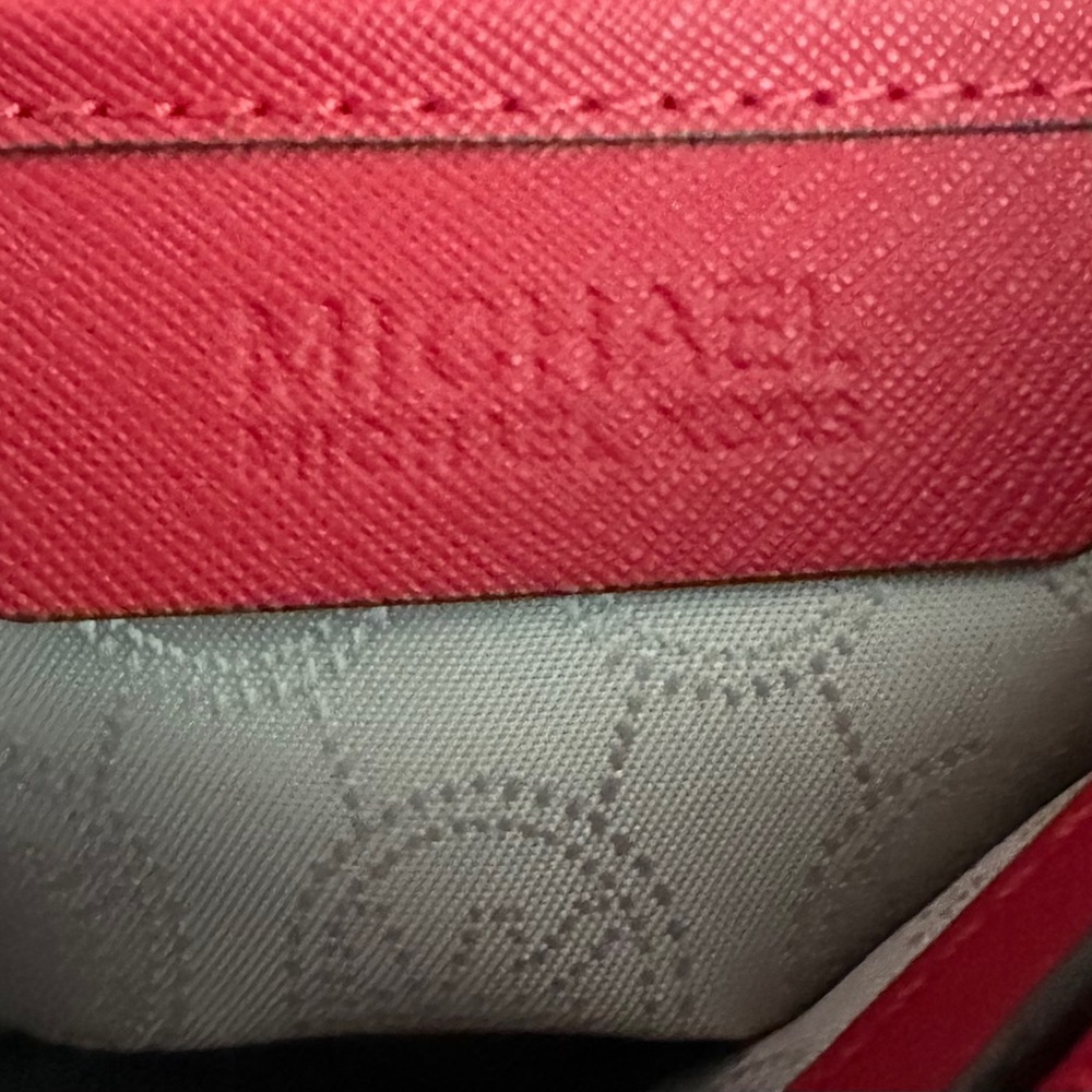 MICHAEL Michael Kors Jet Set Travel Medium
Logo Tote (EUC) - Picture 13 of 15